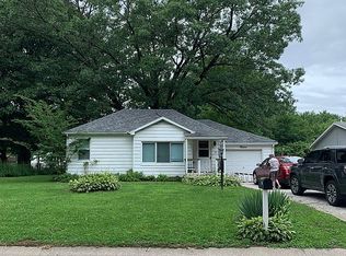 12 Pine Trl, Fairview Heights, IL 62208