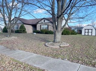 913 Center St, Greenfield, IN 46140