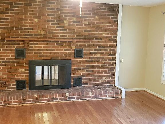 Livingroom fireplace.