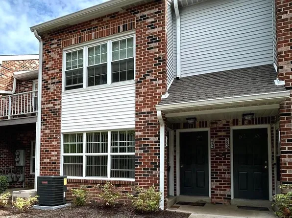 203 Glen Ln #346, Elkins Park, PA 19027