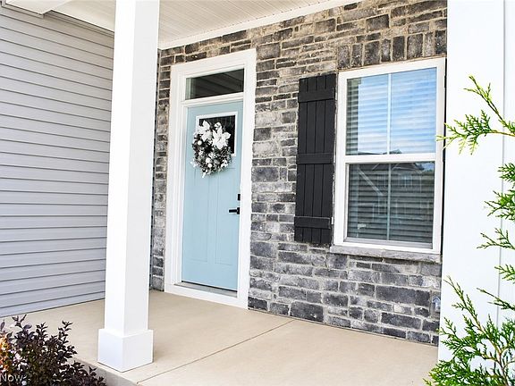 4th image of 8082 Cora Ct