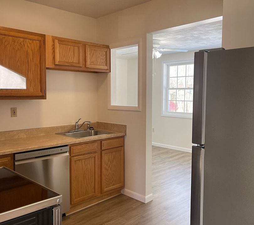 7095 Buckley Road 7095 Buckley Rd Liverpool NY Zillow