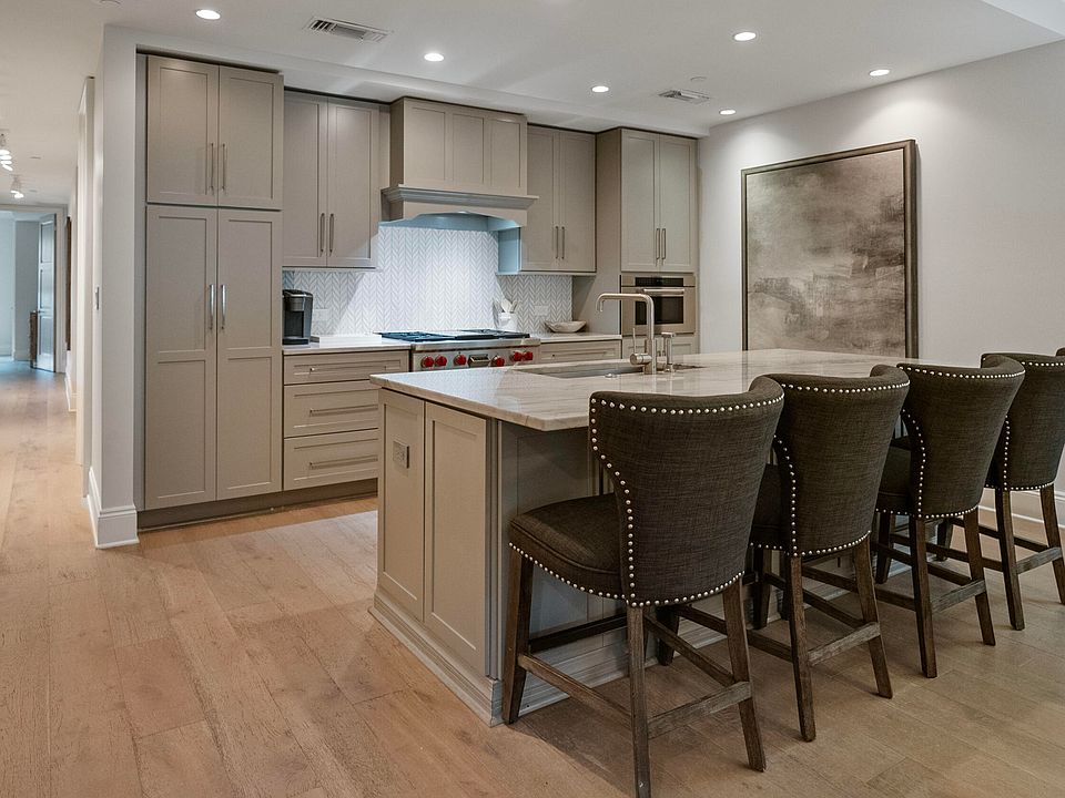1st image of 46 N Barrett Sq #203