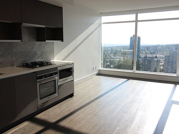 4th image of 6538 Nelson Ave #3006