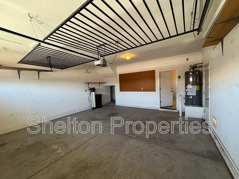 7662 W Via Del Sol — Photo 10