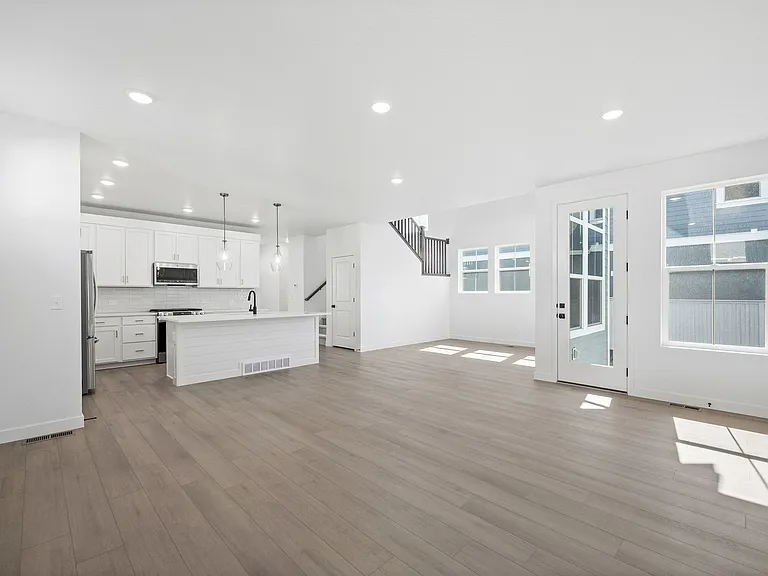 882 W Caroline Dr — Photo 30