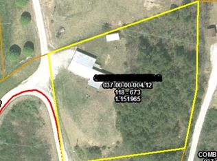 197 Buffalo Trail Rd, Campton, KY 41301