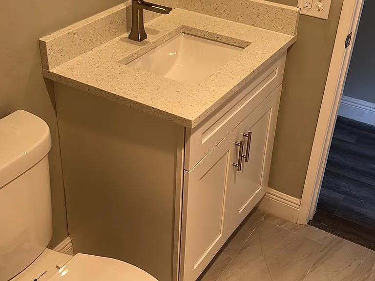 3980 Oaks Clubhouse Dr #303 — Photo 8