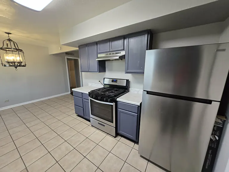 STAINLESS STEEL APPLIANCES - GAS STOVE
