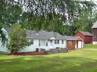 43 Sweetland Rd, Cortland, NY 13045