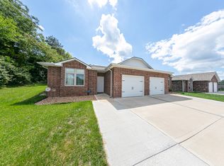 607 Spring Ridge Rd #A, Warrensburg, MO 64093