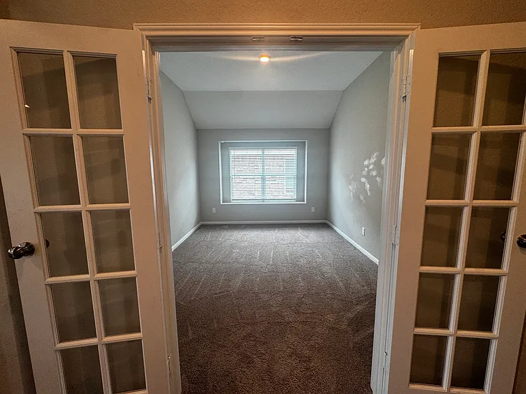 6626 Morgan Path — Photo 22