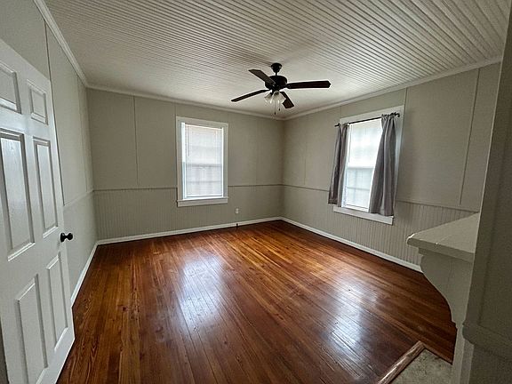 4th image of 24 W Tuscaloosa Ave