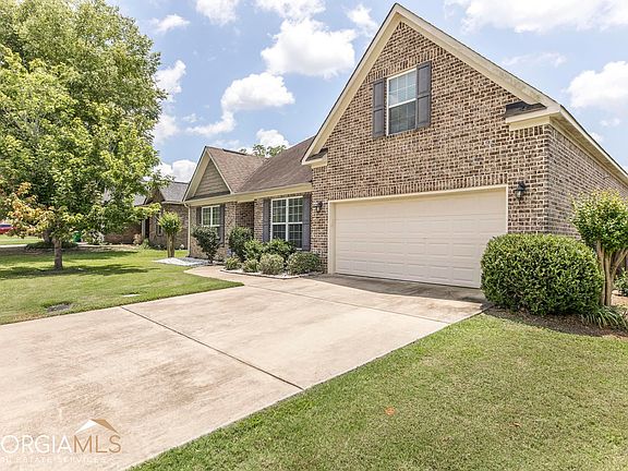 5th image of 133 Parkview Grv