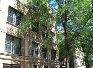 526 W Belden Ave APT D1, Chicago, IL 60614
