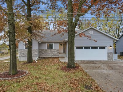106 N Park Ave, New Sharon, IA, 50207