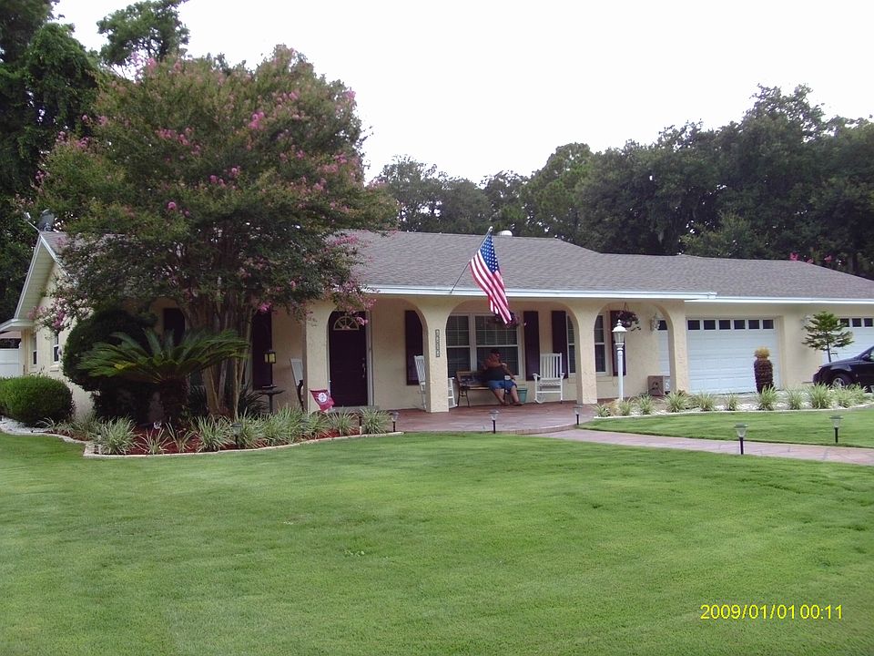 2nd image of 6484 Oak Dr