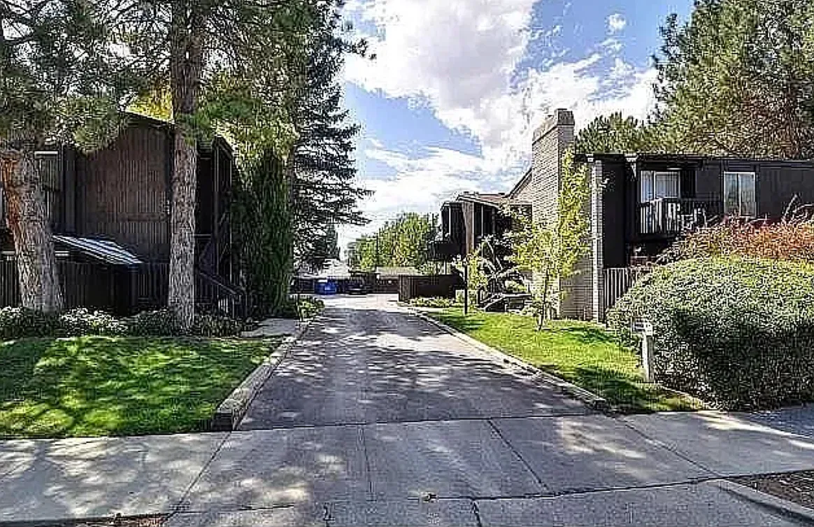 2 bed, 850 sqft, $1,150 — Photo 1