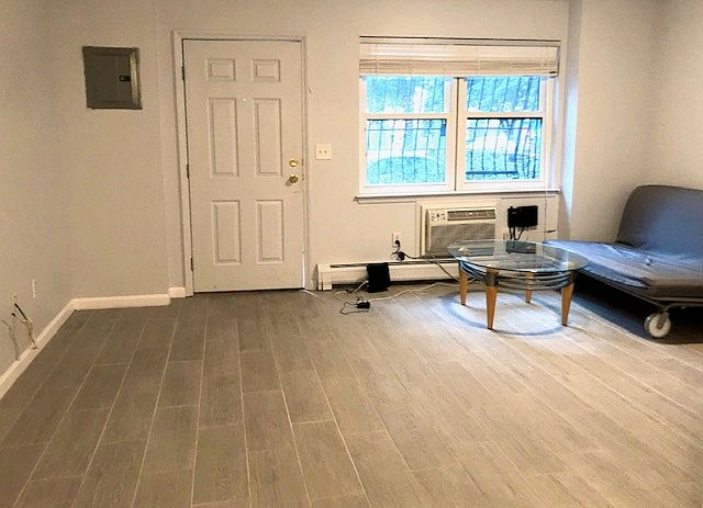1st image of 665 Bergen St #1