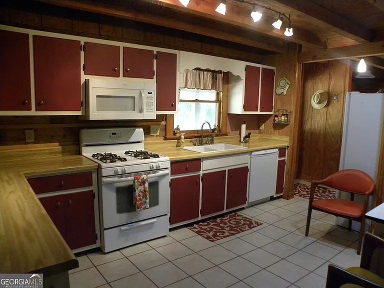 153 Will Zoellner Ln — Photo 14