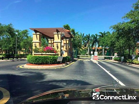 5th image of 4944 Leeward Ln