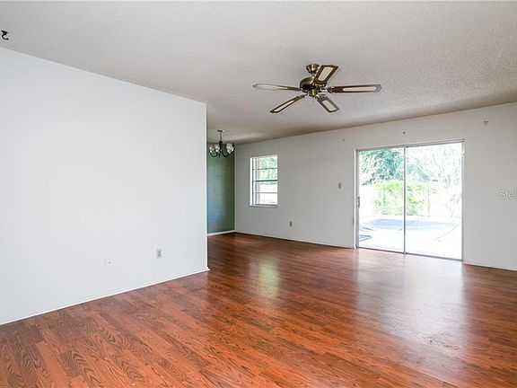 2nd image of 1472 Benwick Way