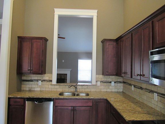 5th image of 6390 Frankfurt Rd Unit 1177