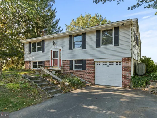 2184 Cider Press Rd, Manheim, PA 17545