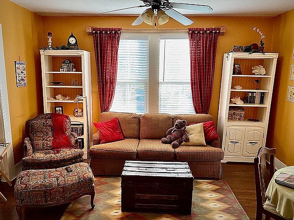 4th image of 1202 Avenue M