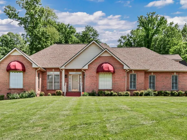 453 Stonemeadow Rd, Clarksville, TN 37043