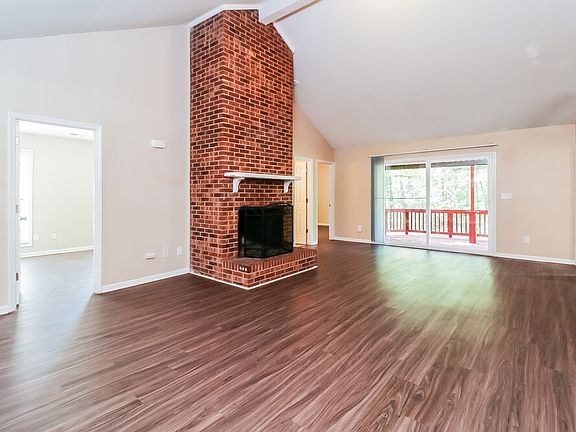 5th image of 6009 Falstaff Dr