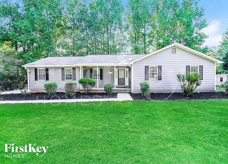 130 Dunwick Ln — Photo 1