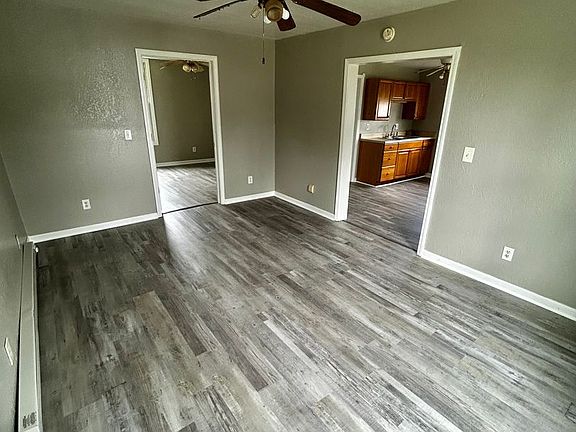 5th image of 723 E 30th St #B