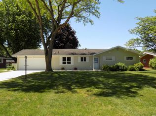 56777 Brightwood Blvd, Elkhart, IN 46516
