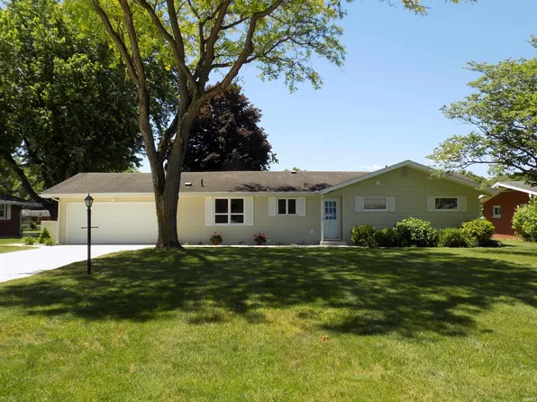56777 Brightwood Blvd, Elkhart, IN 46516