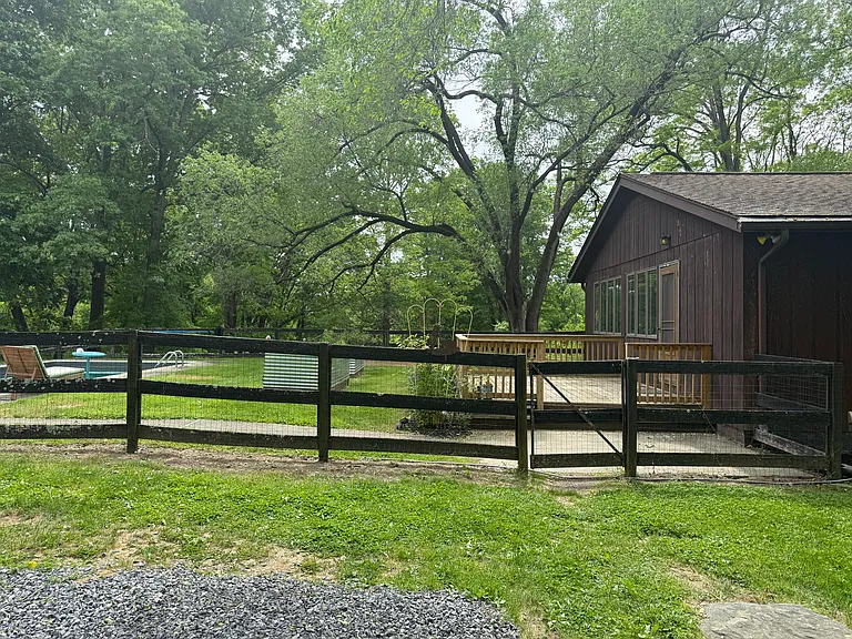 183 Barrytown Rd — Photo 30