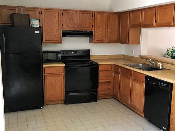 4th image of 120 Montview Forest Dr