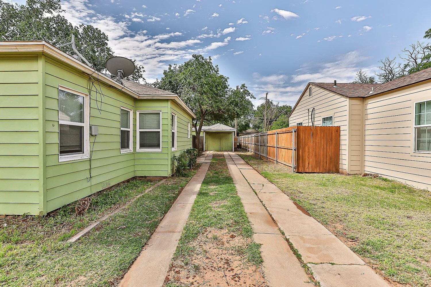 2 bed, 1.0 bath, 950 sqft, $1,100 — Photo 4