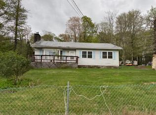 718 Stoney Hollow Rd, Pocono Lake, PA 18347