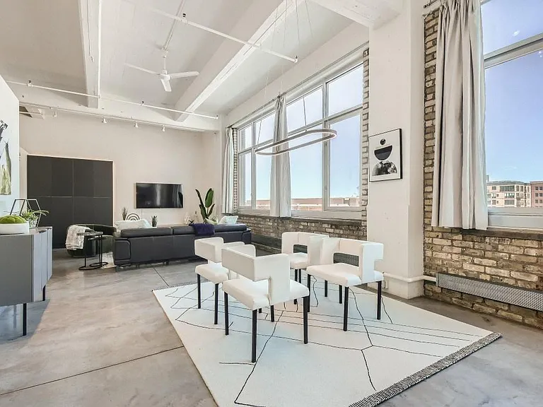 700 Washington Ave N #410 — Photo 8