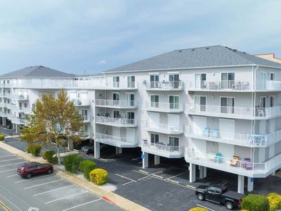 12101 Assawoman Dr UNIT 203, Ocean City, MD, 21842