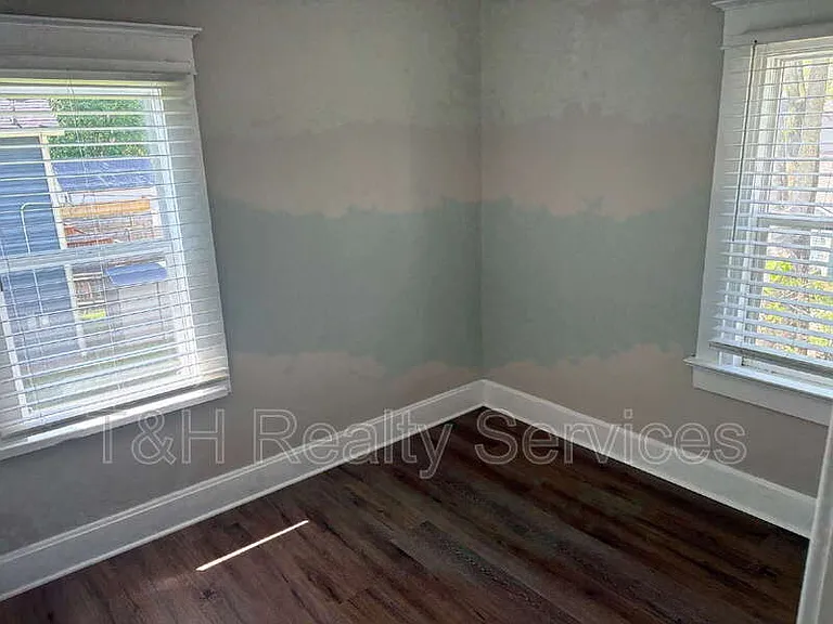 3130 N Park Ave — Photo 18