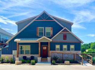 240 Chateau Cove Rd, Branson, MO 65616