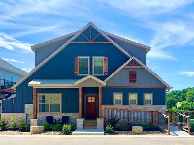 240 Chateau Cove Drive, Branson, MO, 65616