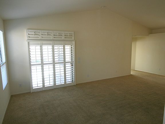 4th image of 18069 W Hayden Dr