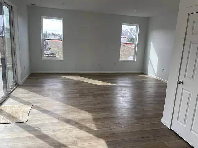 240 San Badger Dr — Photo 8