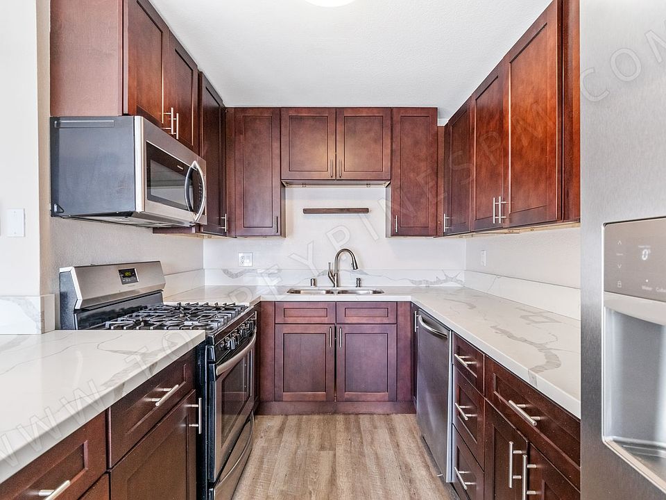 1st image of 407 Bird Rock Ave APT 2E