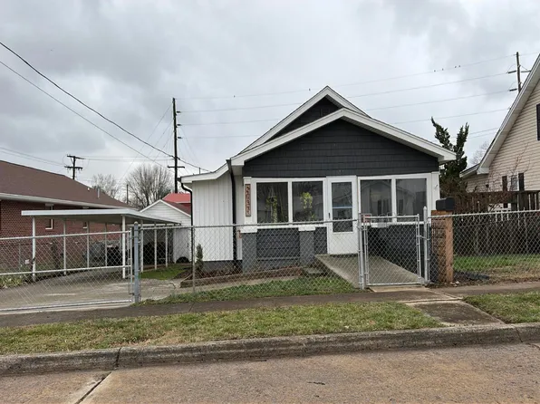 2037 Berry St, Kingsport, TN 37664