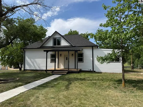 702 N Rock St, Minneapolis, KS 67467