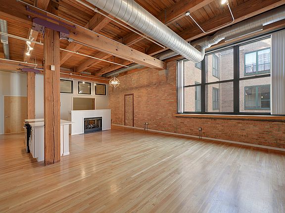 2nd image of 1727 S Indiana Ave APT 311